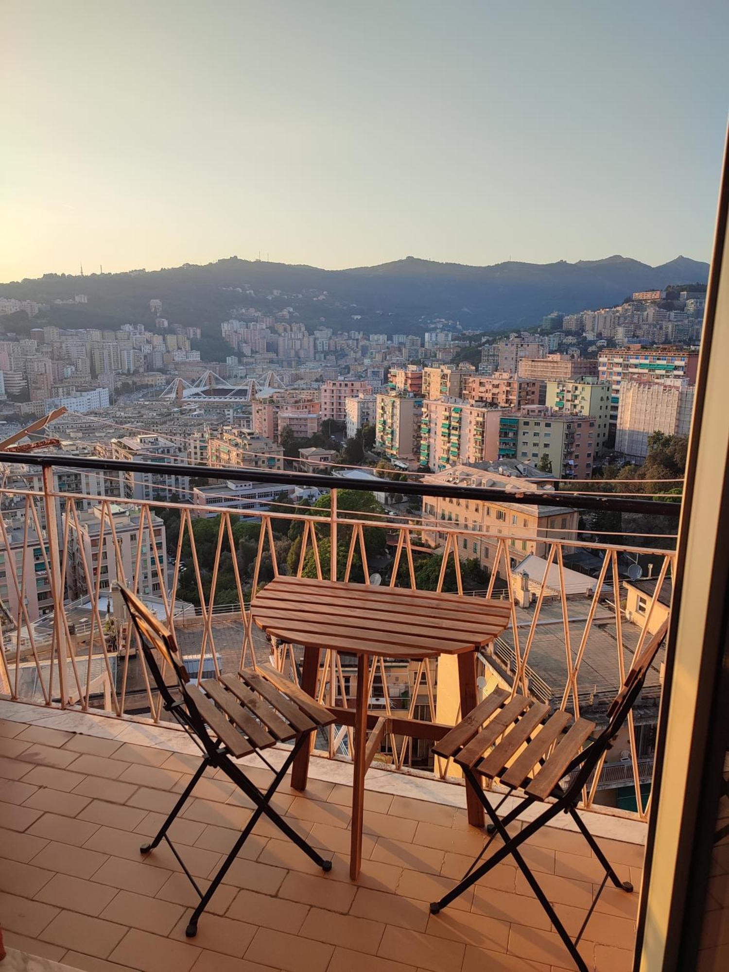 Donny Dude Panorama Lägenhet Genua Exteriör bild
